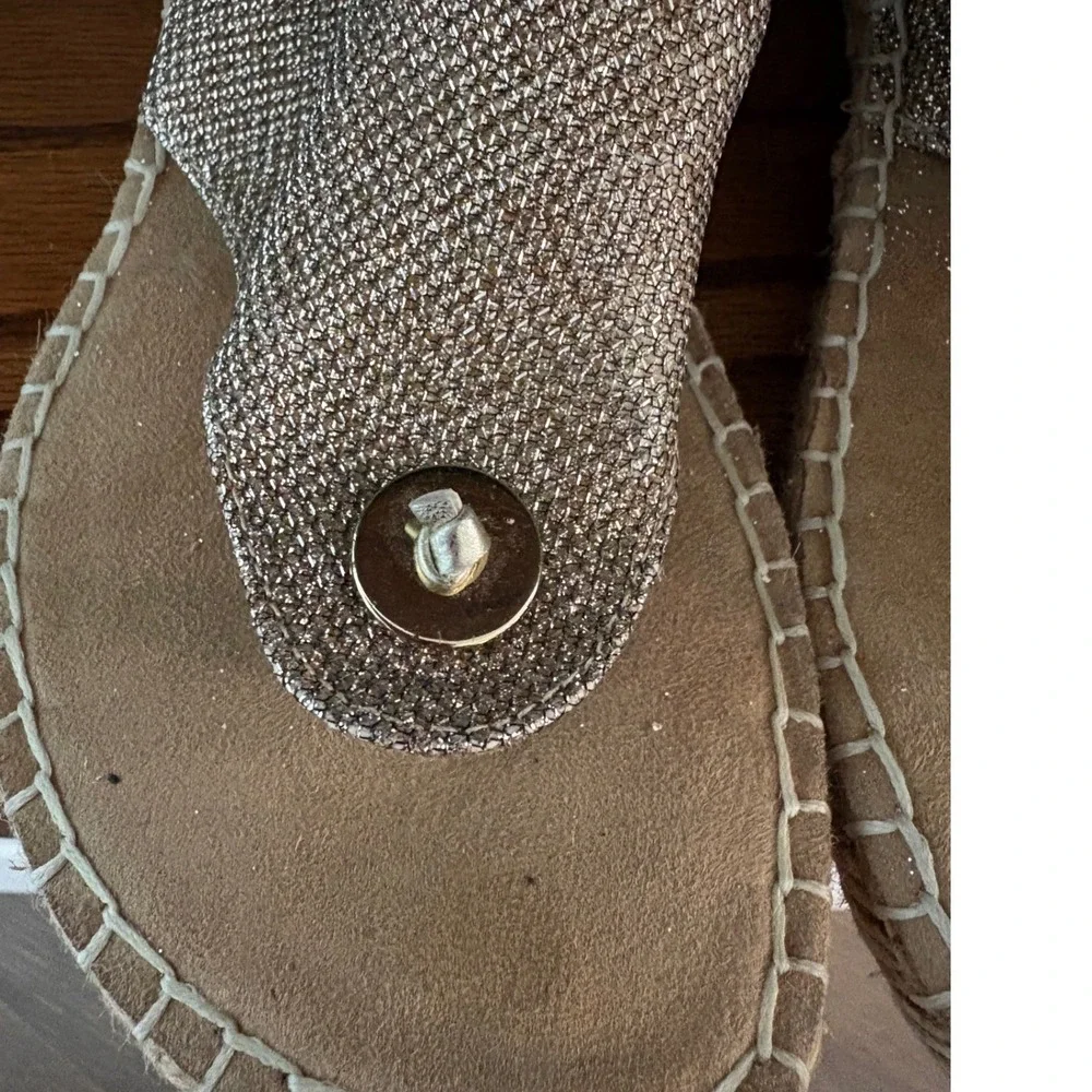 White Mountain Beachball Gold Metallic Espadrille Wedge Sandals Womens 8.5M